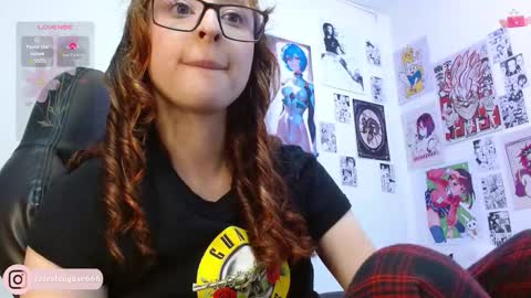 Snapshot of celesteayase chatting on 10-20-25, 02:56 celesteayase online show from 10-20-25, 02:56