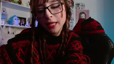 celesteayase online show from 06-11-26, 01:49