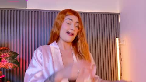 Snapshot of celesteprestigge chatting on 10-08-25, 09:12 celesteprestigge online show from 10-08-25, 09:12