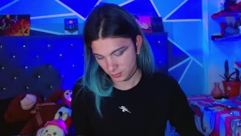 Snapshot of celesteswett chatting on 11-29-25, 02:14 I am Valentinn online show from 11-29-25, 02:14