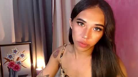 Snapshot of celestial_joannah chatting on 10-29-25, 05:47 merry joannah online show from 10-29-25, 05:47