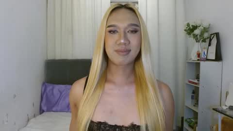 Snapshot of celestinalinaa chatting on 02-16-25, 04:42 Celeste online show from 02-16-25, 04:42