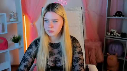 your cute kitty online show from 04-29-26, 06:47