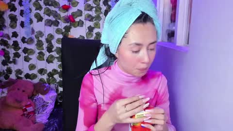 Snapshot of celestinepurple chatting on 12-05-24, 08:55 Celestineeeeee online show from 12-05-24, 08:55