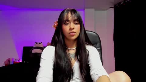 Snapshot of celestinepurple chatting on 03-10-25, 12:18 Celestineeeeee online show from 03-10-25, 12:18