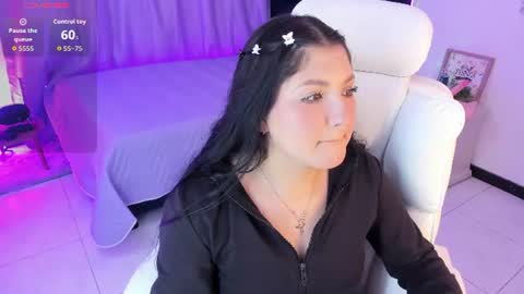 Snapshot of celesttee_21 chatting on 06-11-26, 10:08 Celesttee online show from 06-11-26, 10:08