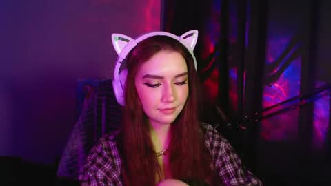 Snapshot of celia_sensual_ chatting on 04-30-26, 08:57 celia_sensual_ online show from 04-30-26, 08:57