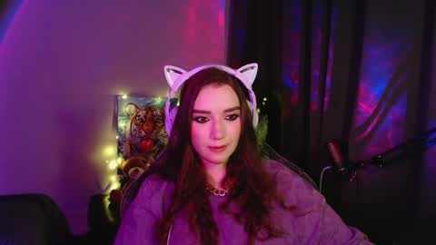 Snapshot of celia_sensual_ chatting on 05-15-26, 07:32 celia_sensual_ online show from 05-15-26, 07:32