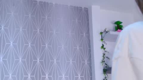 Celine online show from 11-13-25, 03:11