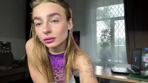 Amilia online show from 06-29-26, 11:16