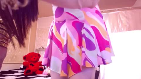 Snapshot of cerisedodd chatting on 11-13-25, 12:53 Cerise online show from 11-13-25, 12:53