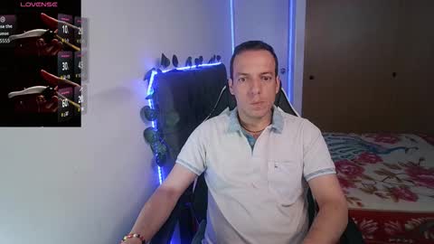 Snapshot of cerso1 chatting on 11-24-25, 01:44 Cerso online show from 11-24-25, 01:44