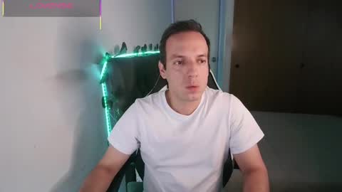 Snapshot of cerso1 chatting on 06-02-26, 01:40 Cerso online show from 06-02-26, 01:40