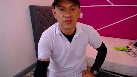 Snapshot of cesirry chatting on 06-30-26, 07:15 Cesirry online show from 06-30-26, 07:15