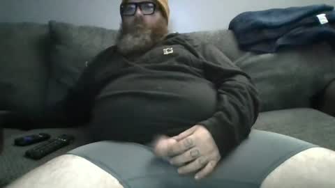 Snapshot of cff8833 chatting on 06-18-26, 01:28 cff8833 online show from 06-18-26, 01:28