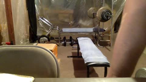 Snapshot of cfnmworkout1 chatting on 10-16-25, 06:42 cfnmworkout1 online show from 10-16-25, 06:42