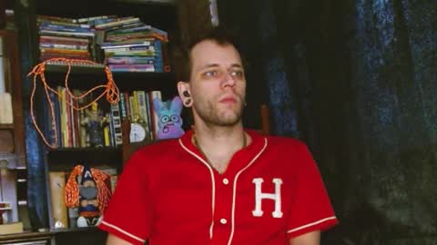 Snapshot of cguffey2284 chatting on 02-19-25, 09:36 cguffey2284 online show from 02-19-25, 09:36