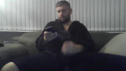 ch33ky85 online show from 01-12-25, 10:54