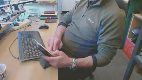 Snapshot of ch400 chatting on 04-22-26, 04:52 ch400 online show from 04-22-26, 04:52