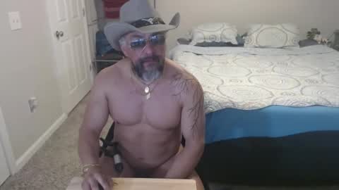 Chuck online show from 04-06-26, 07:42