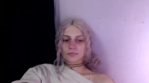 Snapshot of chaicutie chatting on 05-28-26, 08:11 chaia online show from 05-28-26, 08:11