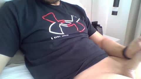 Snapshot of challenge_20 chatting on 04-22-26, 12:07 challenge_20 online show from 04-22-26, 12:07
