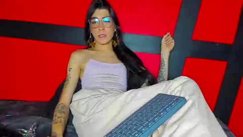 chaminelan online show from 01-20-25, 06:53