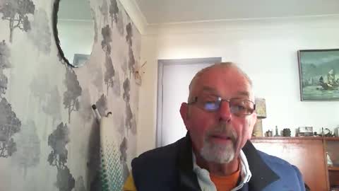 Champers online show from 04-25-26, 02:14