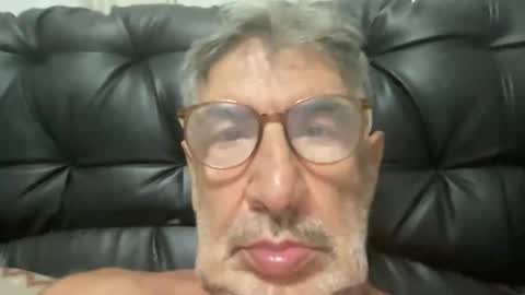 Snapshot of champsex305610 chatting on 02-04-26, 06:58 champsex305610 online show from 02-04-26, 06:58