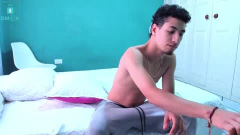 Snapshot of chandler_kenji chatting on 02-28-25, 04:10 Kenji online show from 02-28-25, 04:10