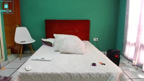 Snapshot of chandler_kenji chatting on 03-04-25, 05:24 Kenji online show from 03-04-25, 05:24