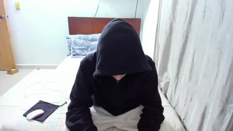 Snapshot of chandler_kenji chatting on 11-21-25, 01:48 Kenji online show from 11-21-25, 01:48