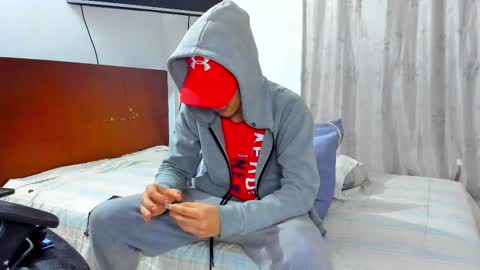 Snapshot of chandler_kenji chatting on 11-29-25, 01:41 Kenji online show from 11-29-25, 01:41