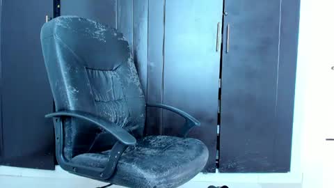 Kenji online show from 04-18-26, 07:07
