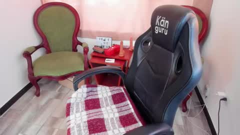          online show from 02-05-26, 04:44