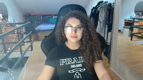 Stephanieblisss online show from 01-09-26, 11:46