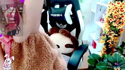 Snapshot of changchang_ chatting on 05-20-26, 01:23 changchang_ online show from 05-20-26, 01:23
