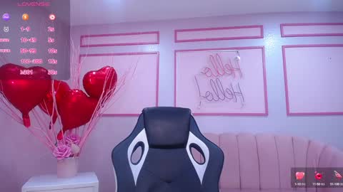 channel_blonde_a online show from 02-06-25, 04:36