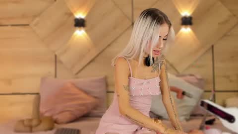 ChannelCrawford online show from 04-25-26, 03:53