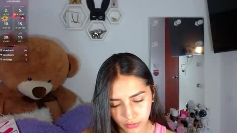 Isabella online show from 01-15-25, 11:32