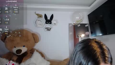 Isabella online show from 03-19-26, 10:08