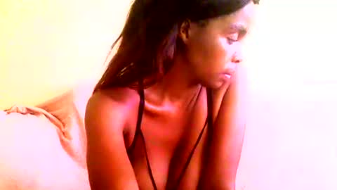 Snapshot of chante665 chatting on 02-08-25, 09:03 chante665 online show from 02-08-25, 09:03