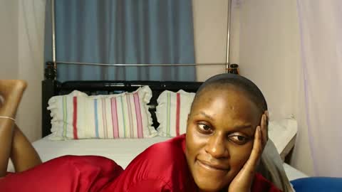 Snapshot of chantelsamz2 chatting on 02-19-25, 03:39 Chantel online show from 02-19-25, 03:39