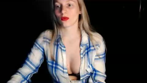 Snapshot of chanti_lovee chatting on 03-09-26, 09:08 We Vibe Device that vibrates at the sound of Tips and makes me wet. vibe lush edging daddy lovense online show from 03-09-26, 09:08