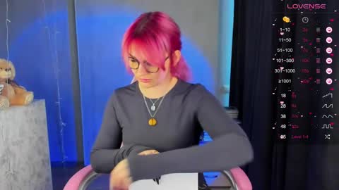 Snapshot of chaoka_ chatting on 01-29-25, 04:58 Suzanna Snow online show from 01-29-25, 04:58