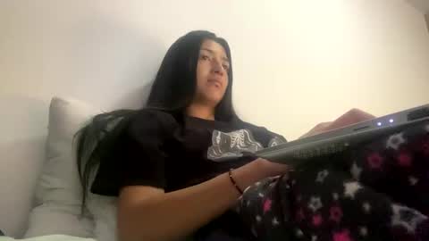 Snapshot of chaos_wild chatting on 03-06-25, 11:36 Violeta online show from 03-06-25, 11:36