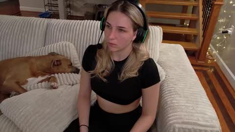 char  online show from 03-18-26, 12:25