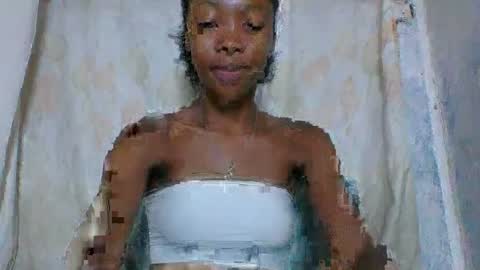 chariola0101 online show from 02-05-25, 06:37