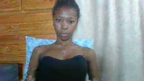 chariola0101 online show from 02-23-25, 01:02