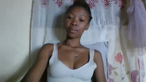chariola0101 online show from 03-09-25, 08:29